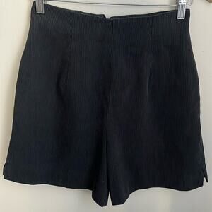Taiga High - Waist Corduroy Shorts Size 6 **